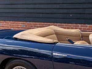 Imagen 33/50 de Aston Martin DB 6 Volante (1967)