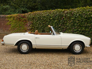 Bild 39/50 von Mercedes-Benz 280 SL (1970)