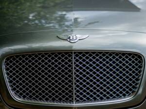 Image 17/50 de Bentley Continental GT (2004)