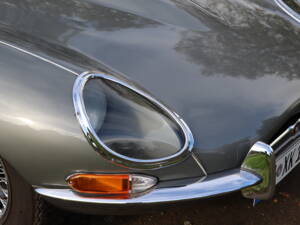 Bild 33/34 von Jaguar E-Type 4.2 (1967)