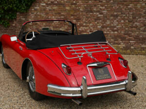 Image 32/50 of Jaguar XK 150 DHC (1960)