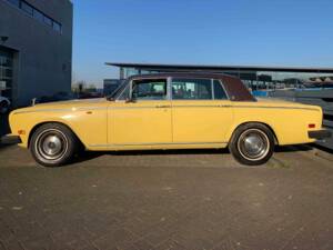 Image 4/8 of Rolls-Royce Silver Wraith II (1977)