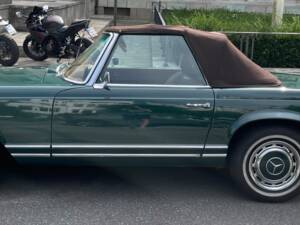 Image 44/69 of Mercedes-Benz 280 SL (1971)