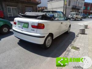 Bild 6/10 von FIAT Punto 85 16V (1999)