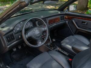 Afbeelding 47/50 van Audi Cabriolet 2.0 E (1997)