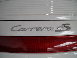 Afbeelding 6/50 van Porsche 911 Carrera 4S (2002)