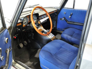 Bild 37/39 von Alfa Romeo 2000 Berlina (1973)