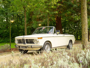 Image 2/76 of BMW 2002 Convertible (1971)