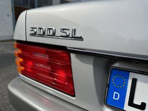 Bild 5/30 von Mercedes-Benz 500 SL (1990)