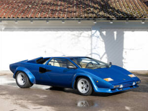 Image 9/50 of Lamborghini Countach LP 400 S (1981)