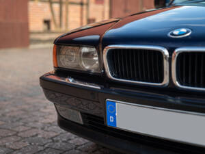 Bild 6/62 von BMW 740iL (1998)