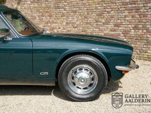 Immagine 47/50 di Jaguar XJ 6 L 4.2 (1975)