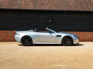 Bild 2/50 von Aston Martin V12 Vantage S (2015)