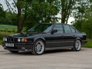 Bild 8/50 von BMW M5 (1994)