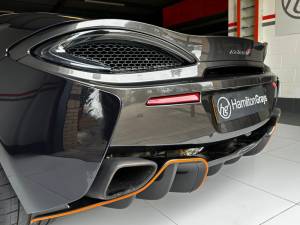 Bild 46/50 von McLaren 570S (2016)
