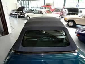 Bild 7/26 von Mercedes-Benz E 220 (1996)
