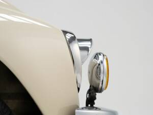 Image 13/15 of Volkswagen Beetle 1303 LS (1973)
