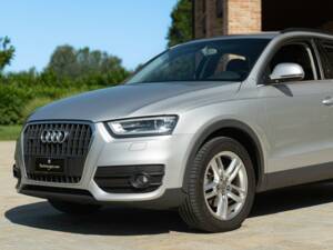 Bild 20/50 von Audi Q3 2.0 TDI quattro (2012)