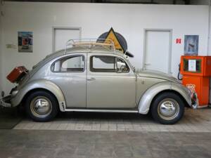 Immagine 33/35 di Volkswagen Kever 1200 Standard &quot;Dickholmer&quot; (1958)