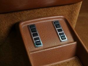 Image 17/30 of Mercedes-Benz 280 SE 3,5 (1970)