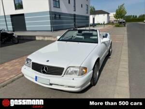 Image 3/11 of Mercedes-Benz SL 500 (2000)