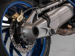 Immagine 13/33 di BMW DUMMY (2007)