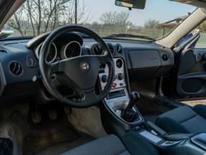 Immagine 5/6 di Alfa Romeo GTV 1.8 Twin Spark (1999)