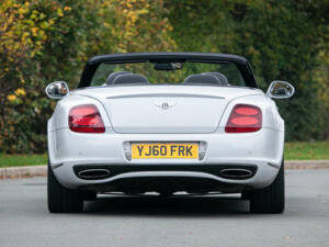 Image 6/29 of Bentley Continental GTC (2010)