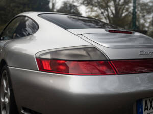 Bild 34/82 von Porsche 911 Carrera 4S (2002)