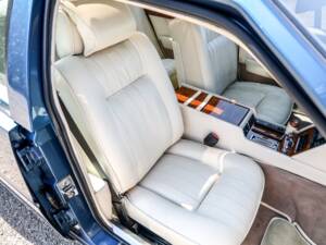 Immagine 12/28 di Aston Martin Lagonda (1987)