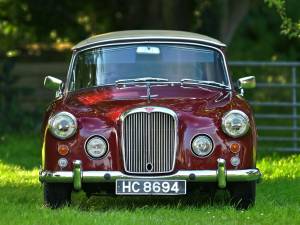 Image 13/50 of Alvis TD 21 (1962)