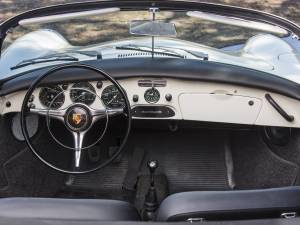 Image 13/15 de Porsche 356 C 1600 SC (1965)
