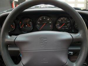 Image 9/50 of Porsche 911 Carrera (1995)