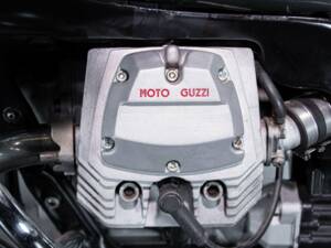 Image 16/50 of Moto Guzzi DUMMY (2002)