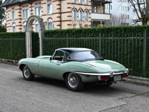 Image 27/60 de Jaguar E-Type (1970)