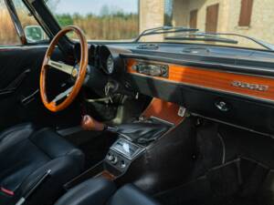 Image 40/50 of Alfa Romeo 2000 GT Veloce (1973)