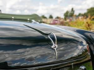 Image 22/37 of Bentley S 1 Continental DHC (1955)