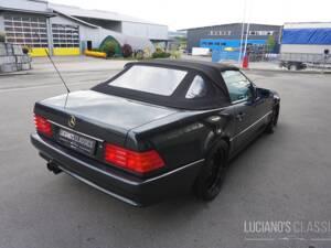 Image 47/49 of Mercedes-Benz 500 SL (1992)