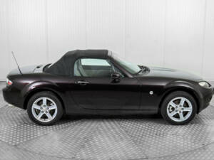 Bild 47/50 von Mazda MX-5 1.8 (2007)