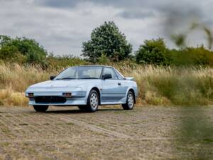 Image 46/49 of Toyota MR2 (1989)