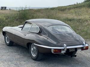 Image 3/12 of Jaguar E-Type (1971)