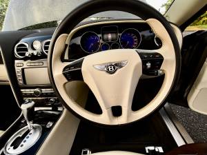 Immagine 24/44 di Bentley Continental GTC (2011)