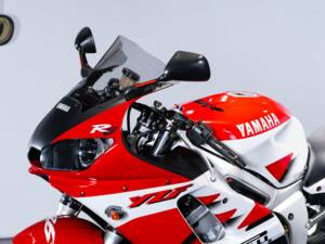 Immagine 45/48 di Yamaha DUMMY (1999)