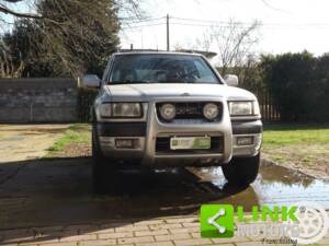 Bild 2/10 von Opel Frontera 2.2. DTI 16V (1999)