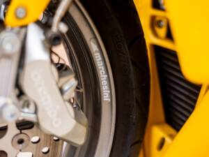 Immagine 24/30 di Ducati DUMMY (2004)