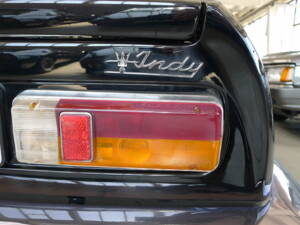 Image 28/38 of Maserati Indy 4700 (1970)