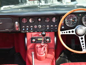 Imagen 5/8 de Jaguar E-Type (1968)