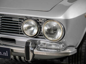 Image 19/50 of Alfa Romeo 2000 GT Veloce (1975)