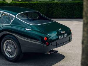 Image 12/28 de Aston Martin DB 4 GT Zagato (1961)