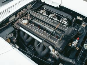 Image 31/36 of Toyota 2000 GT (1967)
